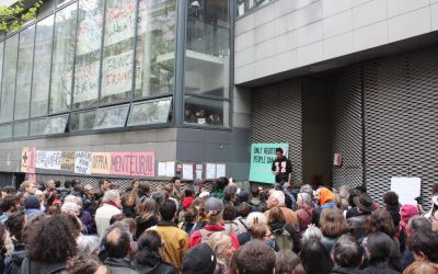 Soutien aux migrants qui occupent  le lycée Jean Jaurès (Paris 19e)