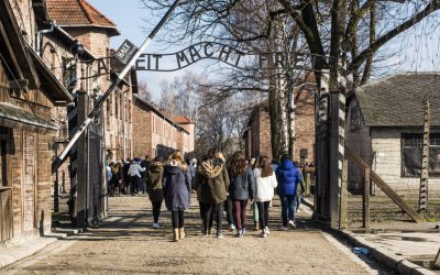 Réaction du Front de Gauche à propos de la fin de la participation des élus à la journée d’étude à Auschwitz-Birkenau