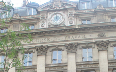 Fermeture la bourse du travail de Saint-Ouen :  Grande braderie sociale de W. Delannoy  au profit des promoteurs