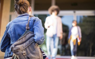 Rentrée scolaire 2018 – Loin de ses belles paroles, Pécresse renforce les inégalités.